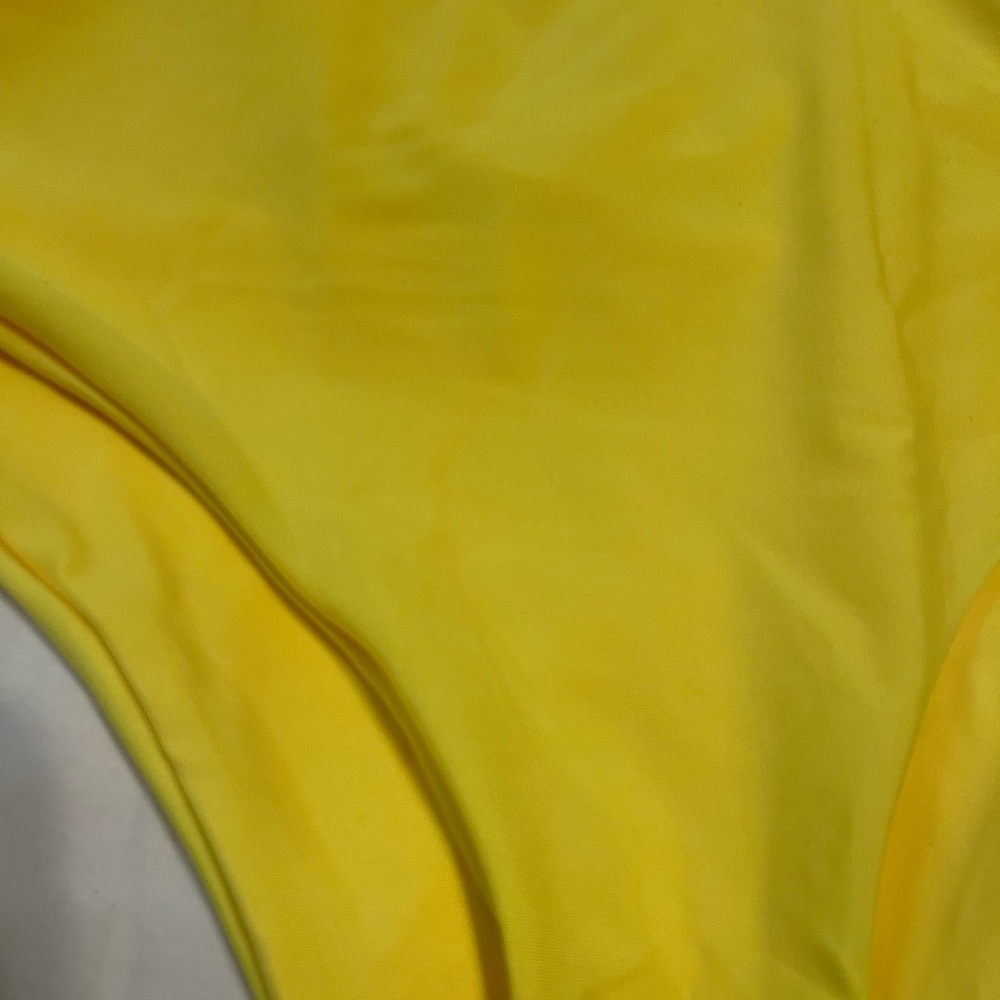 Yellow bathing suit - Picture 2 of 6